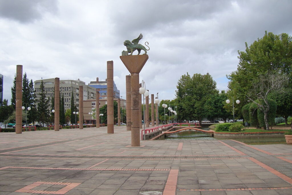 Praça Itália na Praia de Belas