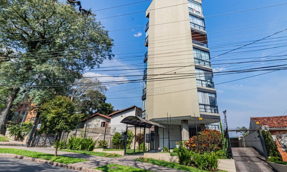 Cobertura à venda com 2 dormitórios, 153m² e 2 vagas no bairro Tristeza, Zona Sul de Porto Alegre - 001