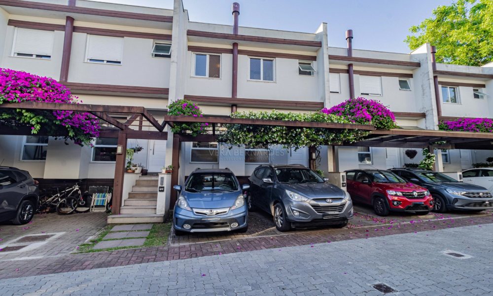 Casa em Condomínio à venda com 3 dormitórios, 165m² e 2 vagas no bairro Ipanema, Zona Sul de Porto Alegre - 001