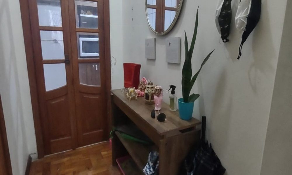 Apartamento à venda com 2 dormitórios, 53m² no bairro Camaquã, Zona Sul de Porto Alegre - 001