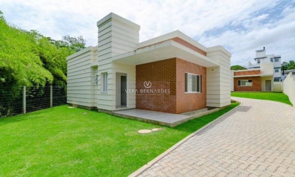 Casa em Condomínio à venda com 3 dormitórios, 123m² e 2 vagas no bairro Lagos de Nova Ipanema, Zona Sul de Porto Alegre - 001