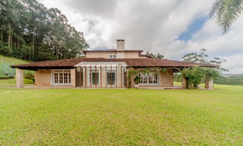 Casa em Condomínio à venda com 5 dormitórios, 1.318m² e 5 vagas no bairro Alphaville, Zona Sul de Porto Alegre - 001