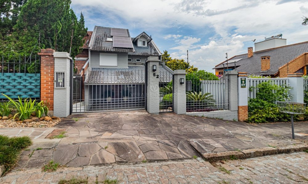 Casa à venda com 3 dormitórios, 232m² e 3 vagas no bairro Jardim Isabel, Zona Sul de Porto Alegre - 001