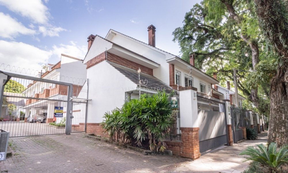 Casa em Condomínio à venda com 3 dormitórios, 204m² e 2 vagas no bairro Jardim Isabel, Zona Sul de Porto Alegre - 001