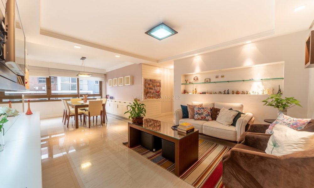 Apartamento à venda com 3 dormitórios, 133m² e 3 vagas no bairro Tristeza, Zona Sul de Porto Alegre - 001