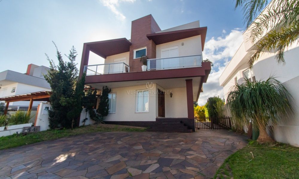 Casa em Condomínio à venda com 3 dormitórios, 186m² e 4 vagas no bairro Hípica, Zona Sul de Porto Alegre - 001