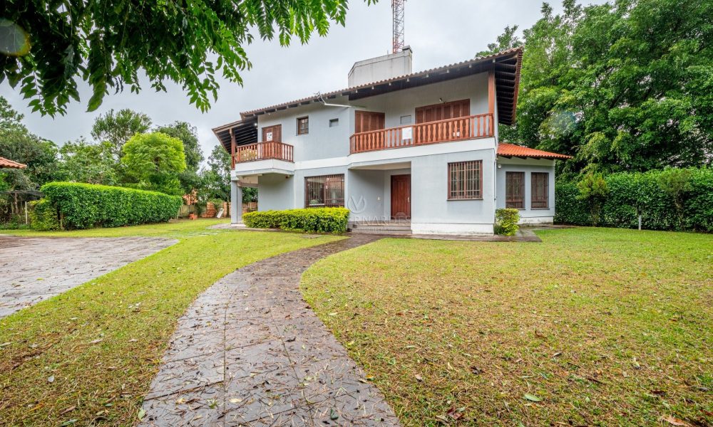 Casa à venda com 6 dormitórios, 450m² e 3 vagas no bairro Belém Velho, Zona Sul de Porto Alegre - 001