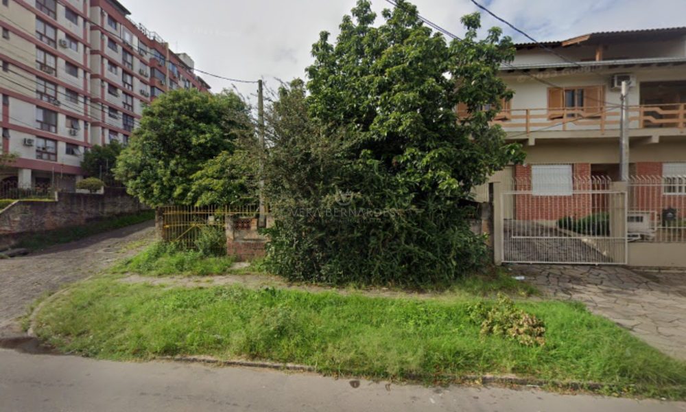 Terreno à venda com 330m² no bairro Camaquã, Zona Sul de Porto Alegre - 001