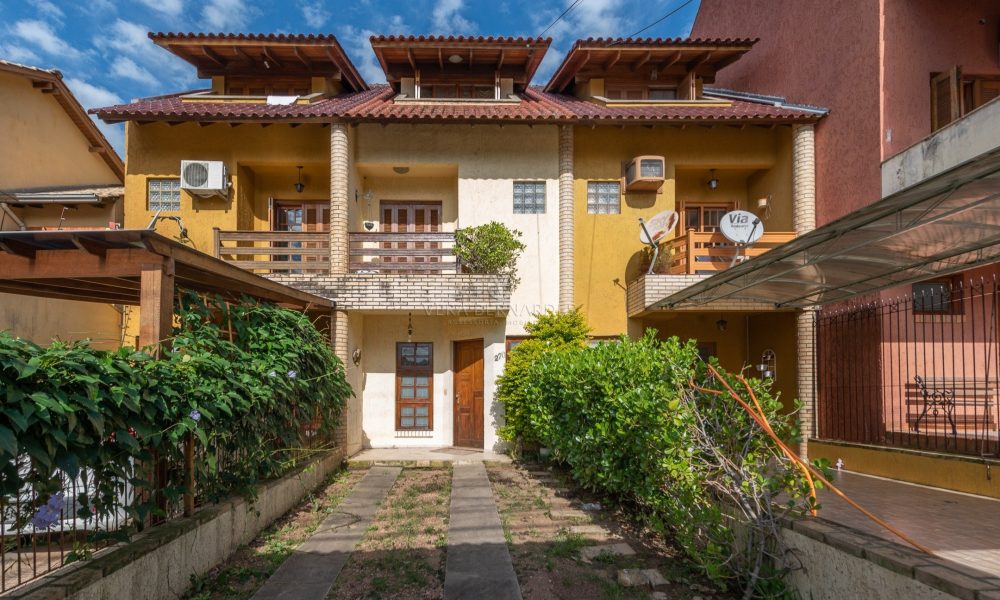 Casa à venda com 3 dormitórios, 169m² e 2 vagas no bairro Altos do Santa Rita, Zona Sul de Porto Alegre - 001