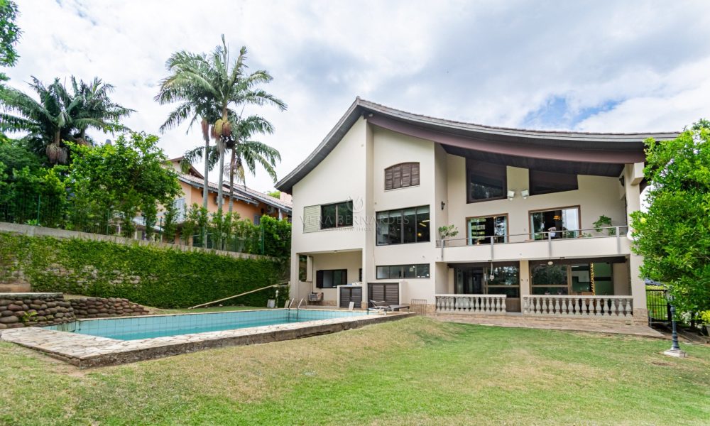 Casa em Condomínio à venda com 5 dormitórios, 565m² e 4 vagas no bairro Jardim do Sol, Zona Sul de Porto Alegre - 001