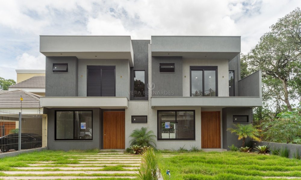 Casa à venda com 3 dormitórios, 190m² e 2 vagas no bairro Ipanema, Zona Sul de Porto Alegre - 001