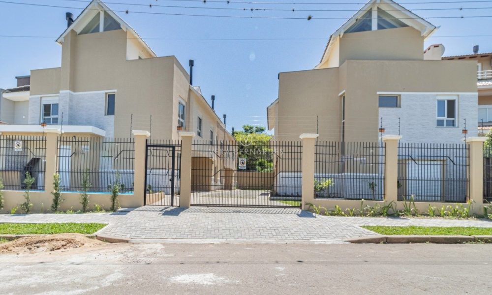 Casa em Condomínio à venda com 3 dormitórios, 130m² e 2 vagas no bairro Ipanema, Zona Sul de Porto Alegre - 001