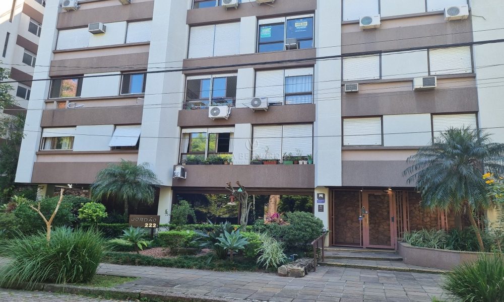 Apartamento à venda com 3 dormitórios, 99m² e 1 vaga no bairro Menino Deus, Zona Sul de Porto Alegre - 001