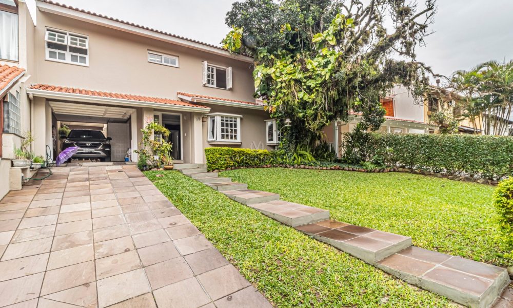 Casa em Condomínio à venda com 4 dormitórios, 300m² e 2 vagas no bairro Ipanema, Zona Sul de Porto Alegre - 001