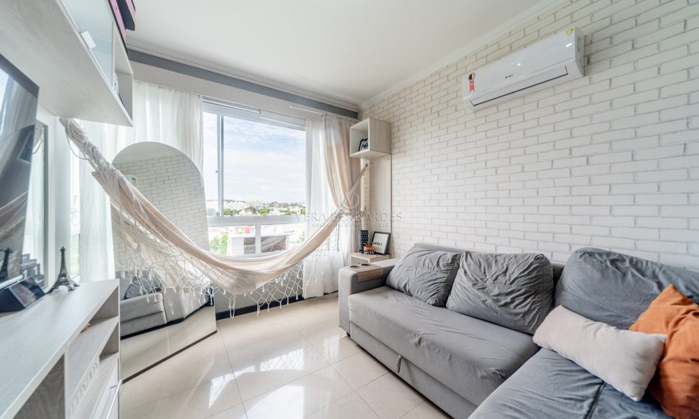 Apartamento à venda com 2 dormitórios, 56m² e 1 vaga no bairro Cavalhada, Zona Sul de Porto Alegre - 001