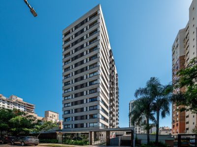 Apartamento à venda com 3 dormitórios, 110m² e 2 vagas no bairro Menino Deus, Zona Sul de Porto Alegre