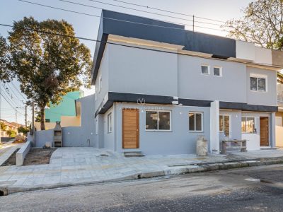 Casa à venda com 3 dormitórios, 88m² e 1 vaga no bairro Guarujá, Zona Sul de Porto Alegre