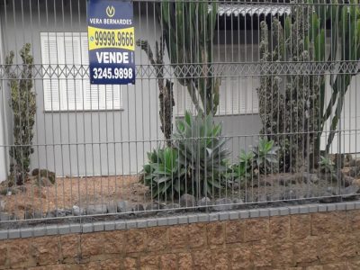 Casa Térrea à venda com 3 dormitórios, 115m² e 2 vagas no bairro Cavalhada, Zona Sul de Porto Alegre