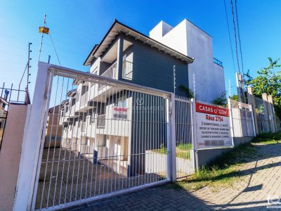 Casa em Condomínio à venda com 2 dormitórios, 123m² e 2 vagas no bairro Camaquã, Zona Sul de Porto Alegre