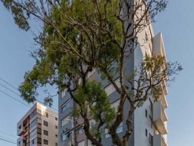 Apartamento à venda com 3 dormitórios, 120m² e 2 vagas no bairro Tristeza, Zona Sul de Porto Alegre