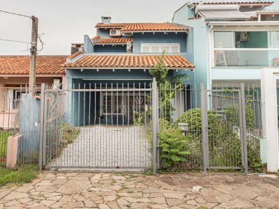 Casa à venda com 3 dormitórios, 205m² e 3 vagas no bairro Ipanema, Zona Sul de Porto Alegre