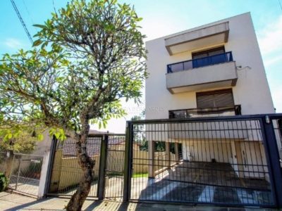 Apartamento à venda com 3 dormitórios, 113m² e 2 vagas no bairro Tristeza, Zona Sul de Porto Alegre