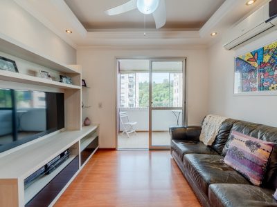 Apartamento à venda com 3 dormitórios, 80m² e 1 vaga no bairro Nonoai, Zona Sul de Porto Alegre