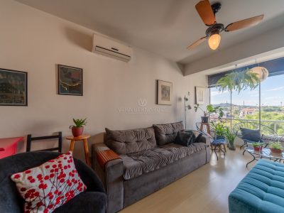 Apartamento à venda com 3 dormitórios, 64m² e 1 vaga no bairro Cavalhada, Zona Sul de Porto Alegre