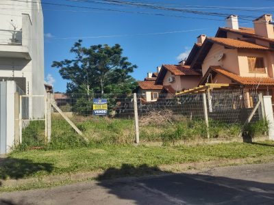 Terreno à venda com 300m² no bairro Espírito Santo, Zona Sul de Porto Alegre