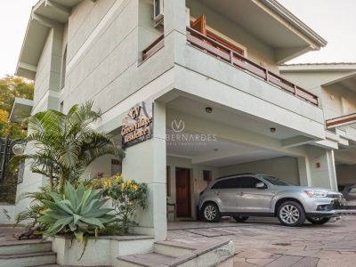 Casa em Condomínio à venda com 3 dormitórios, 170m² e 2 vagas no bairro Jardim Isabel, Zona Sul de Porto Alegre