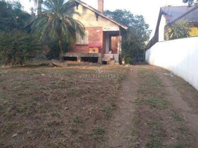 Terreno à venda com 770m² no bairro Cristal, Zona Sul de Porto Alegre