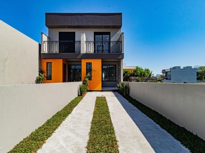 Casa à venda com 2 dormitórios, 87m² e 2 vagas no bairro Aberta dos Morros, Zona Sul de Porto Alegre