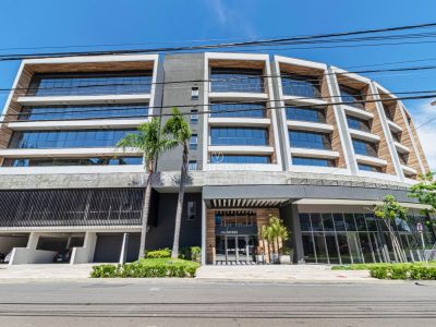 Salas/Conjuntos à venda com 30m² no bairro Tristeza, Zona Sul de Porto Alegre