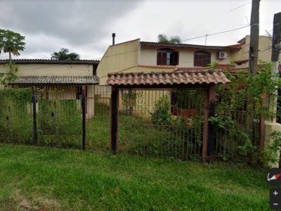 Terreno à venda com 339m² no bairro Guarujá, Zona Sul de Porto Alegre