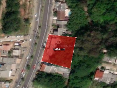 Terreno à venda com 1.628m² no bairro Hípica, Zona Sul de Porto Alegre