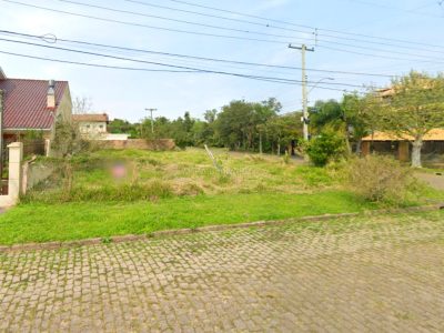 Terreno à venda com 489m² no bairro Guarujá, Zona Sul de Porto Alegre