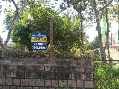 Terreno à venda com 796m² no bairro Tristeza, Zona Sul de Porto Alegre