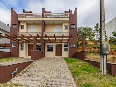 Casa à venda com 3 dormitórios, 150m² e 1 vaga no bairro Altos do Santa Rita, Zona Sul de Porto Alegre