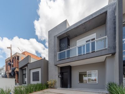 Casa em Condomínio à venda com 3 dormitórios, 157m² e 2 vagas no bairro Lagos de Nova Ipanema, Zona Sul de Porto Alegre