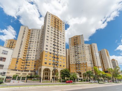 Apartamento à venda com 2 dormitórios, 66m² e 1 vaga no bairro Partenon, Zona Leste de Porto Alegre