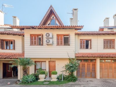 Casa em Condomínio à venda com 3 dormitórios, 119m² e 2 vagas no bairro Espírito Santo, Zona Sul de Porto Alegre