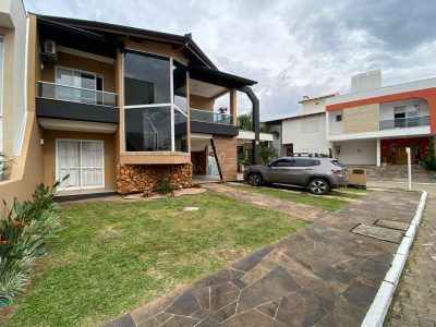 Casa em Condomínio à venda com 3 dormitórios, 175m² e 2 vagas no bairro Lagos de Nova Ipanema, Zona Sul de Porto Alegre