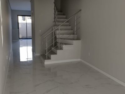 Casa à venda com 2 dormitórios, 108m² e 1 vaga no bairro Lagos de Nova Ipanema, Zona Sul de Porto Alegre