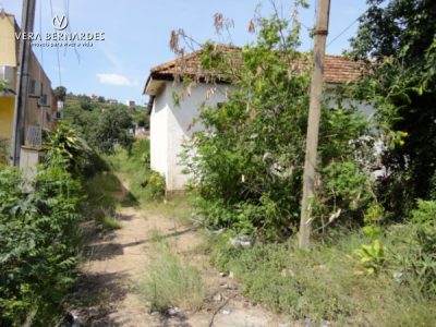 Terreno à venda com 2.000m² no bairro Ipanema, Zona Sul de Porto Alegre