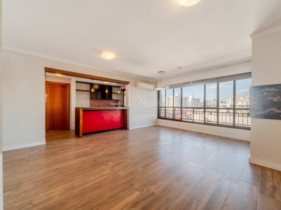 Apartamento à venda com 3 dormitórios, 94m² e 1 vaga no bairro Tristeza, Zona Sul de Porto Alegre